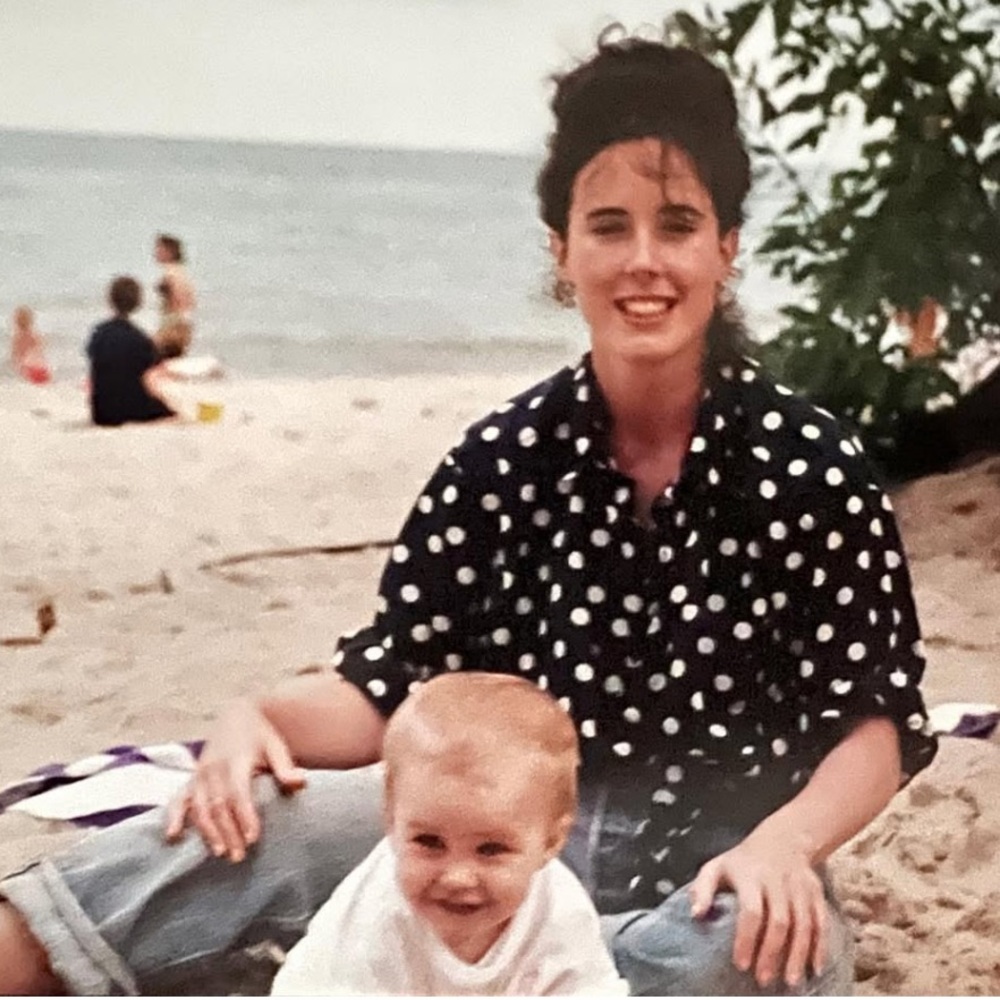 Kate Spade REST IN PEACE - Picture 10 of 16